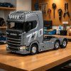 Dálkově ovládaný RC model tahače Scania Huina 1501 1:18 šedostříbrný 3