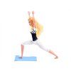 Panenka gymnastka cvičí jógu fitness 30 cm