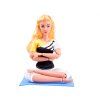 Panenka gymnastka cvičí jógu fitness 30 cm